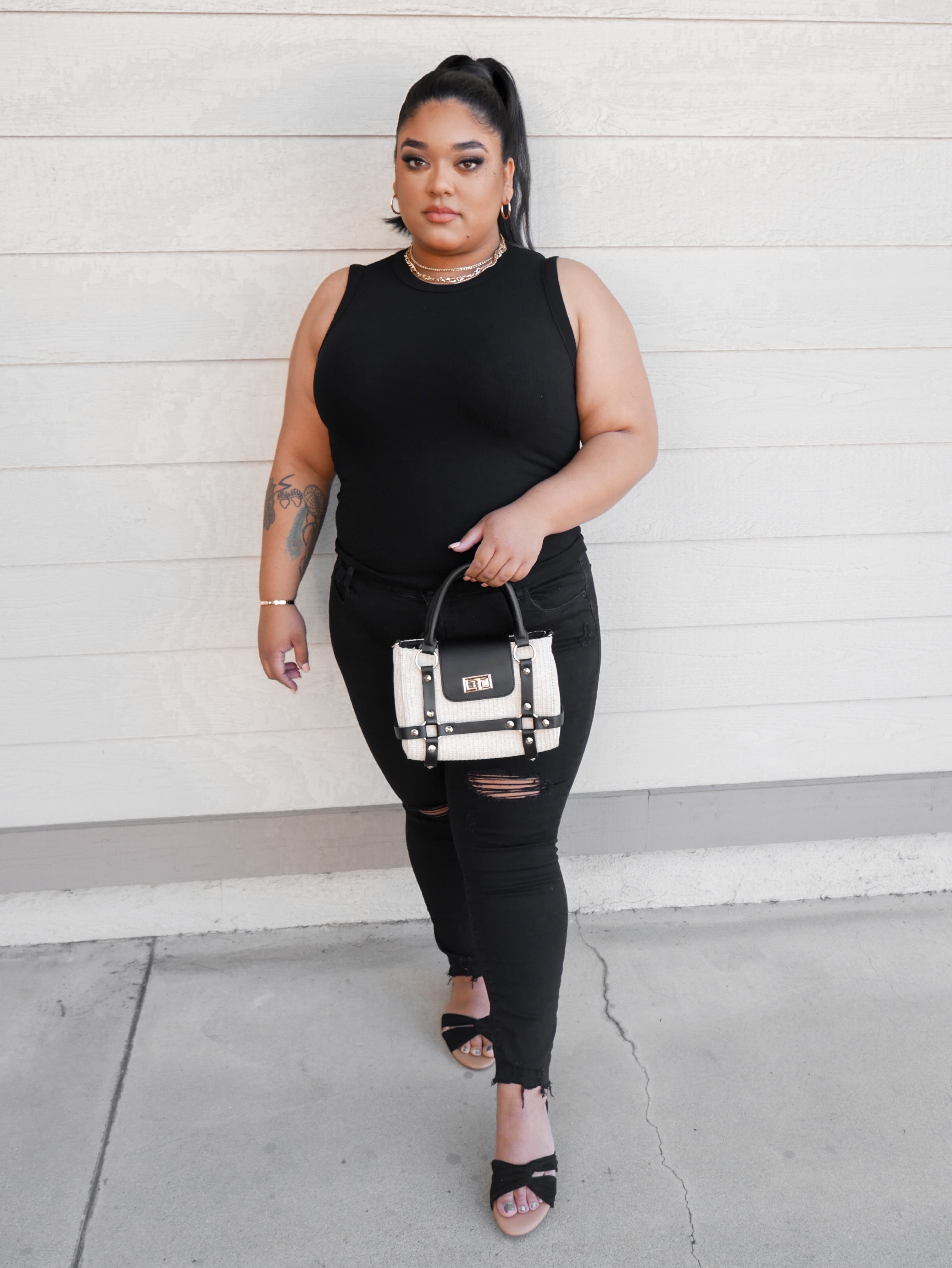 On the Daily Ribbed Top - Black || Plus Size